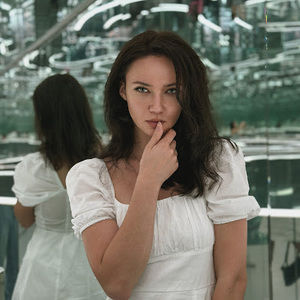 Meet your Posher, Alexandra